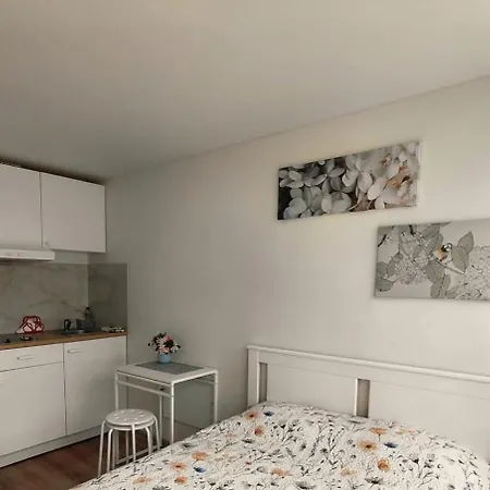 Taikos 7, Self Check-in Apartamento *